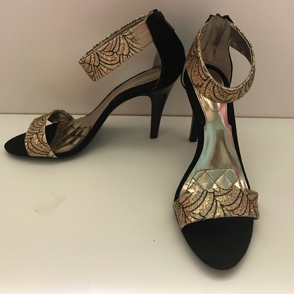 Alfani Anika Black/Gold Heels - Picture 2 of 8